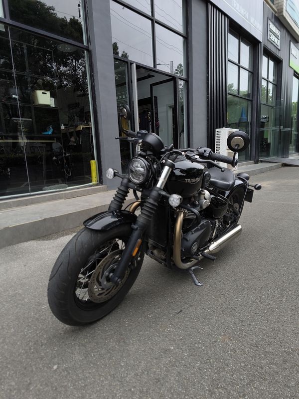 二手凯旋Bonneville Bobber