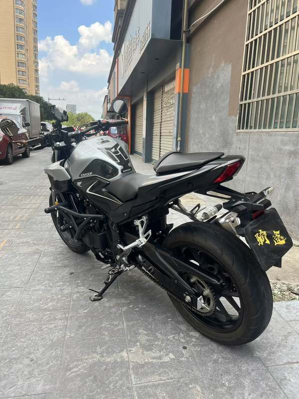 二手本田CB400F