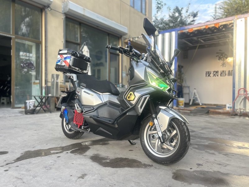二手三阳哈士奇 Husky ADV150