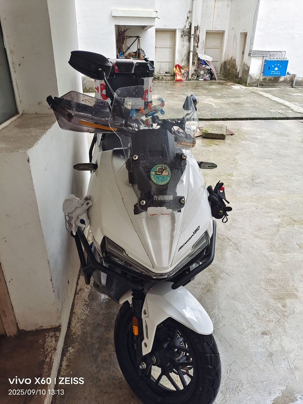 二手布雷斯通极宙 ADV150