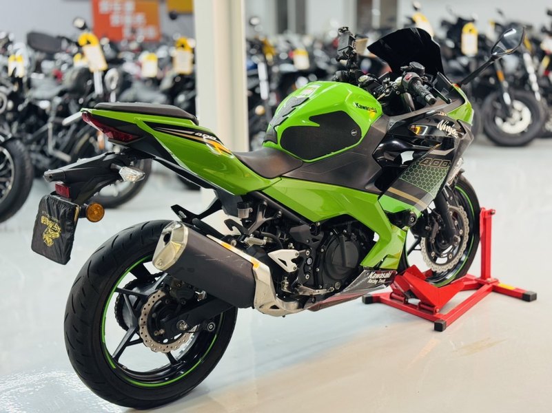 二手川崎Ninja 400
