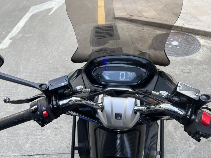 二手豪爵UHR150