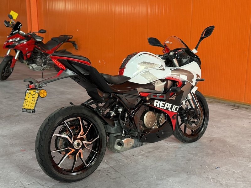 二手QJMOTOR赛250