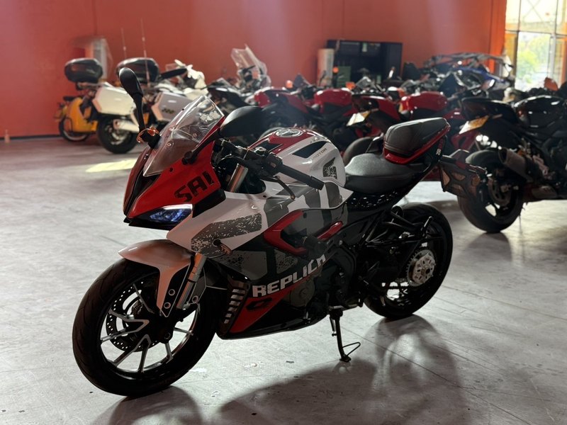 二手QJMOTOR赛250