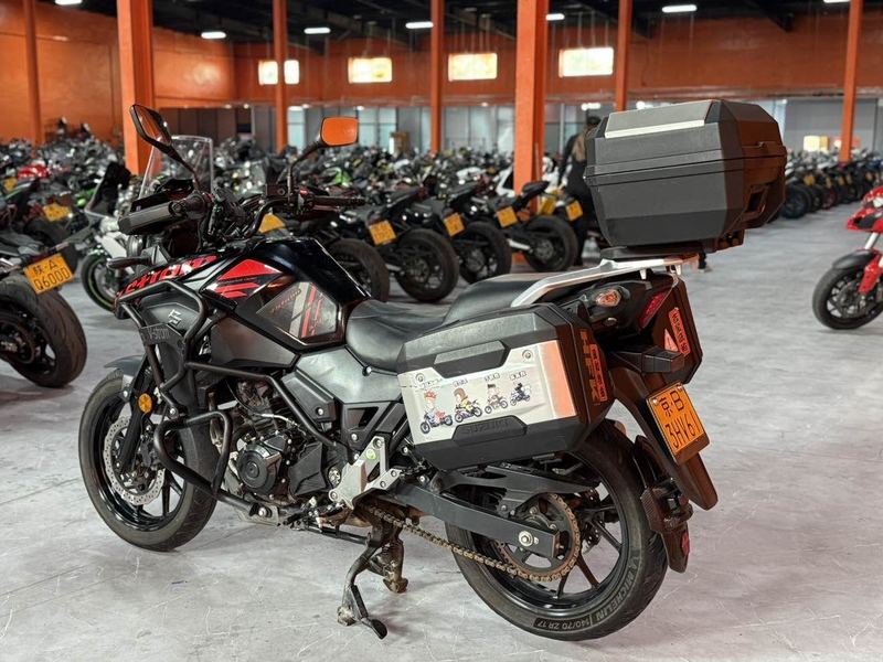 二手豪爵铃木DL250