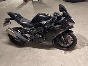 二手川崎ZX-4R