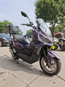 二手三阳哈士奇 Husky ADV150