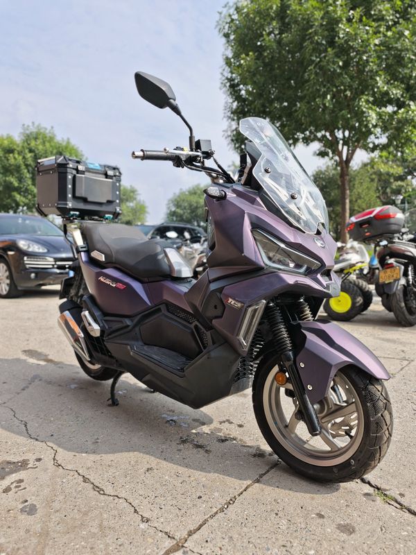 二手三阳哈士奇 Husky ADV150