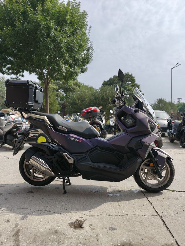 二手三阳哈士奇 Husky ADV150