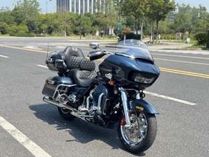 二手哈雷戴维森公路滑翔 Road Glide