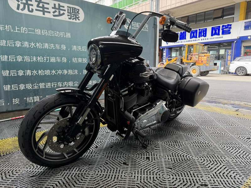 二手哈雷戴维森凌动滑翔 Sport Glide
