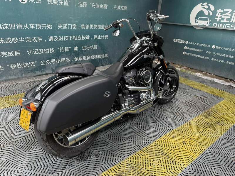 二手哈雷戴维森凌动滑翔 Sport Glide