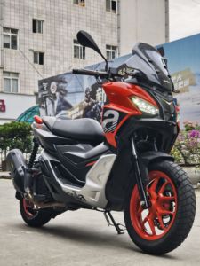 二手阿普利亚SR GT 200