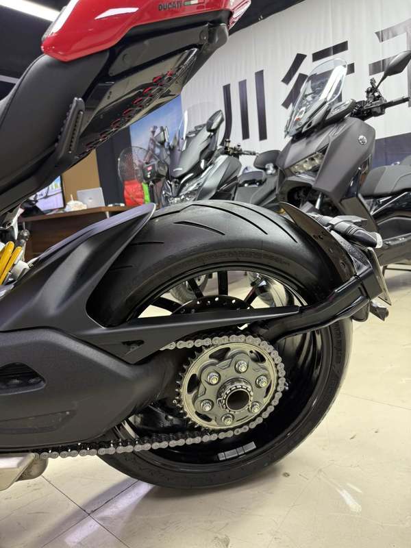 二手杜卡迪Diavel V4