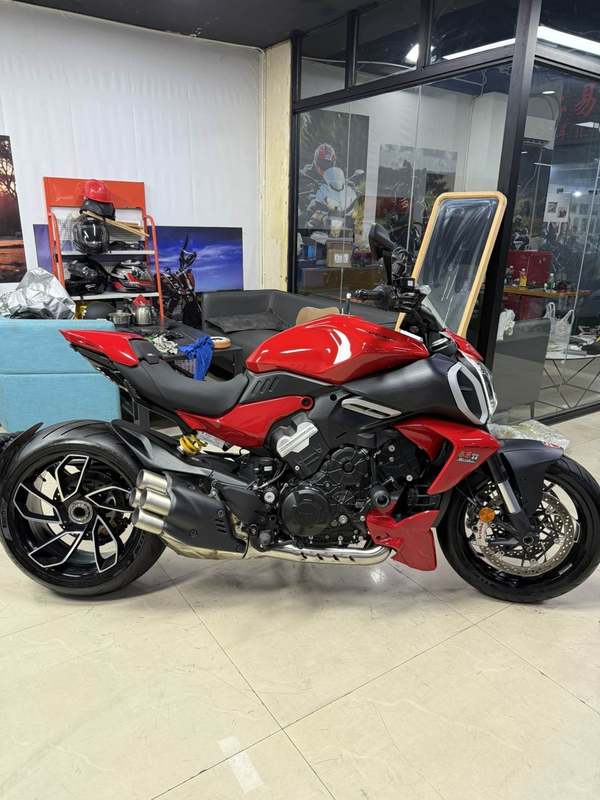 二手杜卡迪Diavel V4