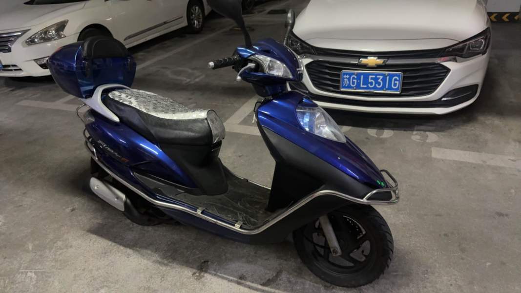 二手新大洲本田Fuma FI