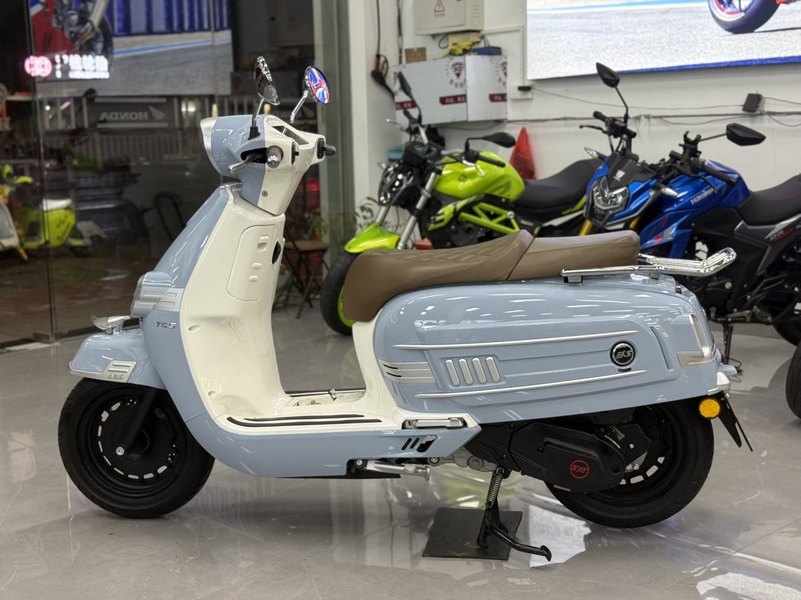 二手三業喀秋莎