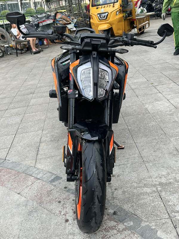 二手KTMR2R790 Duke