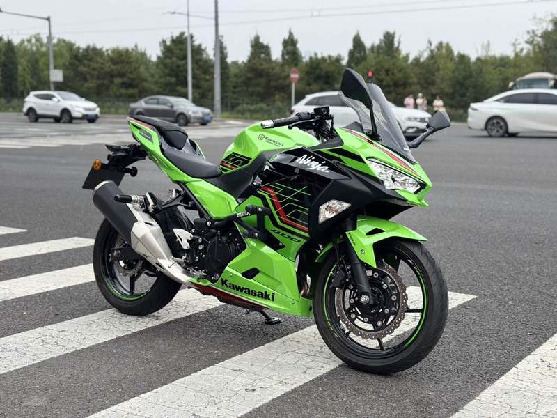 二手川崎Ninja 400