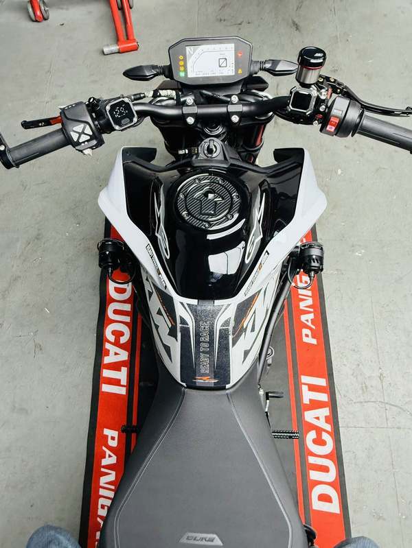 二手KTMR2R790 Duke