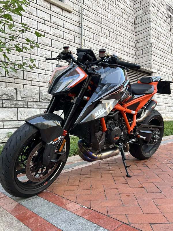 二手KTMR2R1290 Super Duke