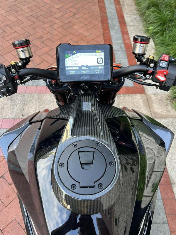 二手KTMR2R1290 Super Duke