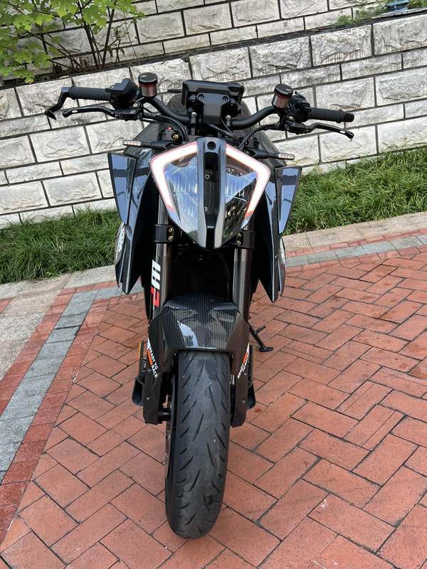 二手KTMR2R1290 Super Duke