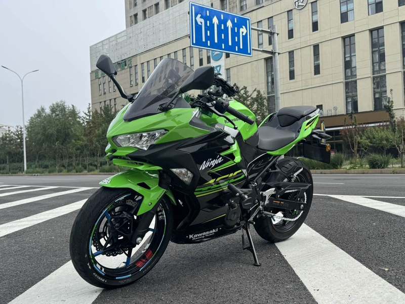 二手川崎Ninja 400