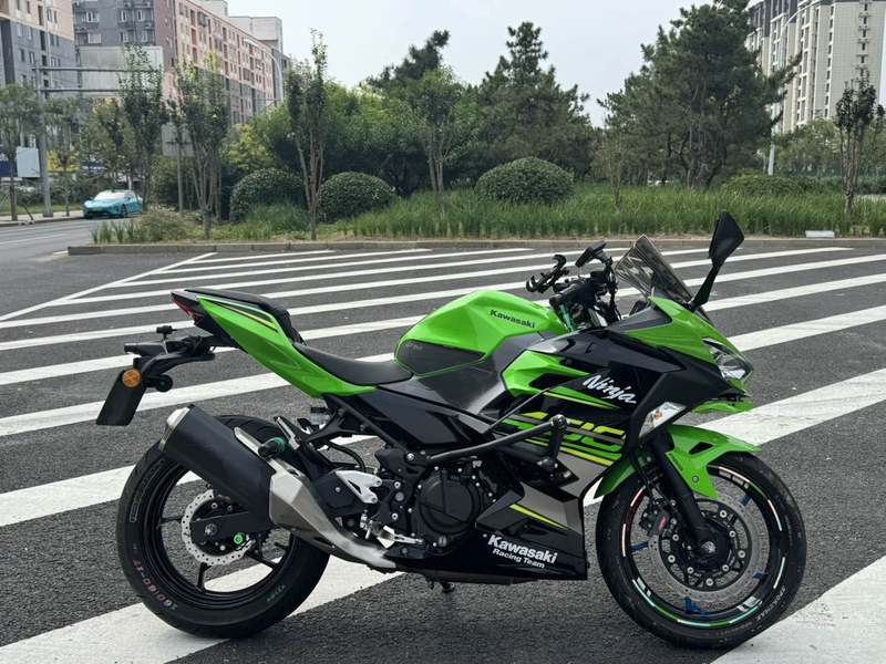 二手川崎Ninja 400