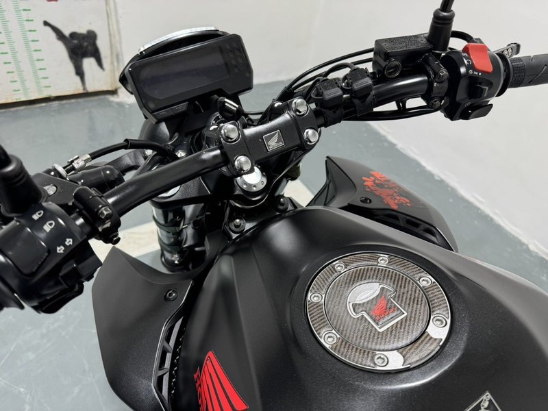 二手本田CB400F
