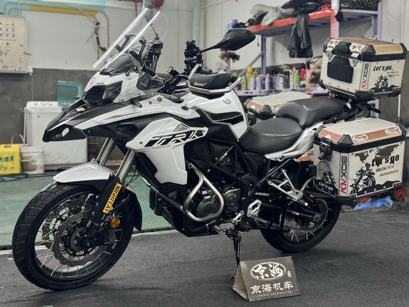 二手贝纳利金鹏 TRK502