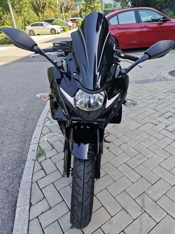 二手豪爵铃木GSX250R