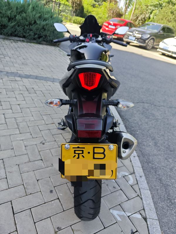 二手豪爵铃木GSX250R