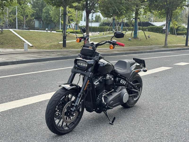 二手哈雷戴维森肥霸 Fat Bob