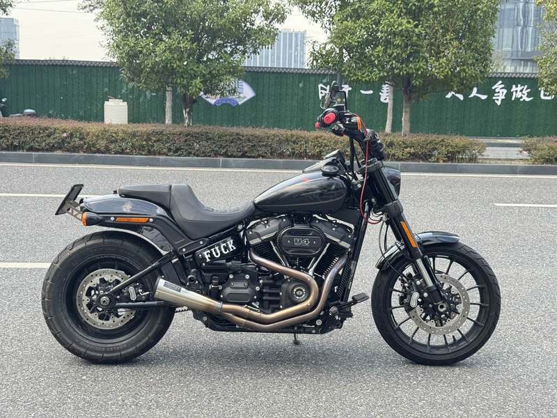 二手哈雷戴维森肥霸 Fat Bob