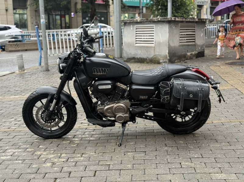 二手QJMOTOR闪300