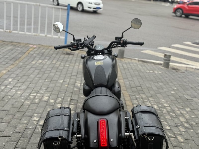 二手QJMOTOR闪300
