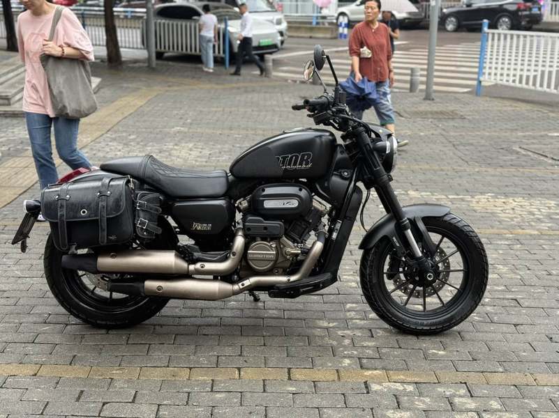二手QJMOTOR闪300