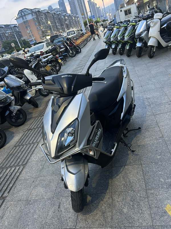 二手济南铃木UY125