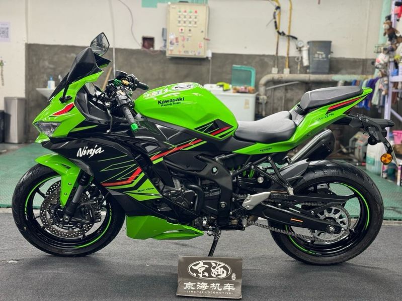 二手川崎ZX-4R