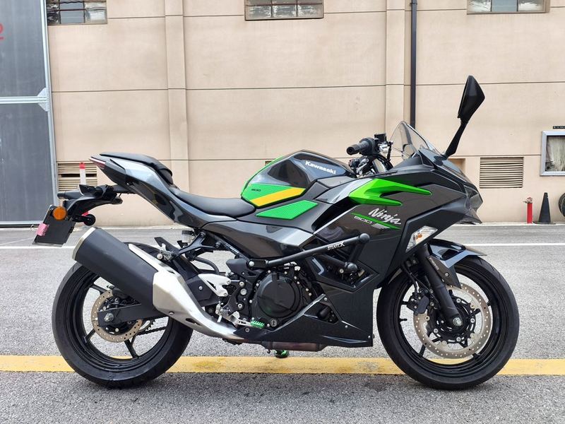 二手川崎Ninja 500