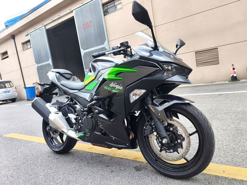 二手川崎Ninja 500