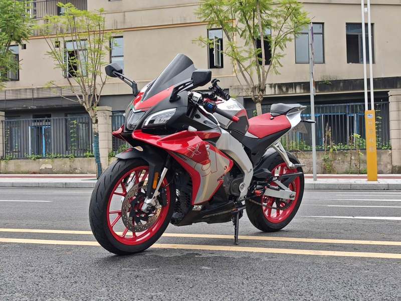 二手宗申阿普利亚GPR250R