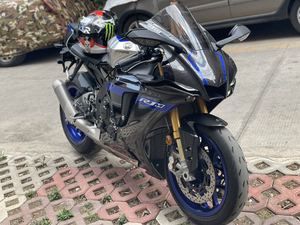 二手雅马哈YZF-R1