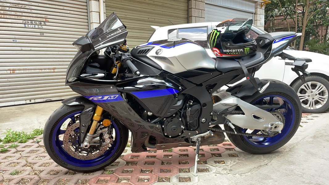 二手雅马哈YZF-R1