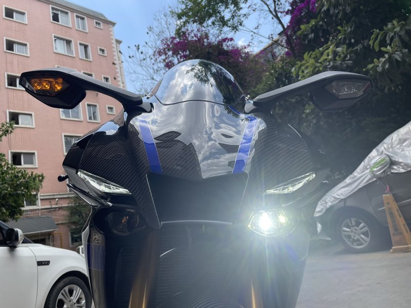 二手雅马哈YZF-R1