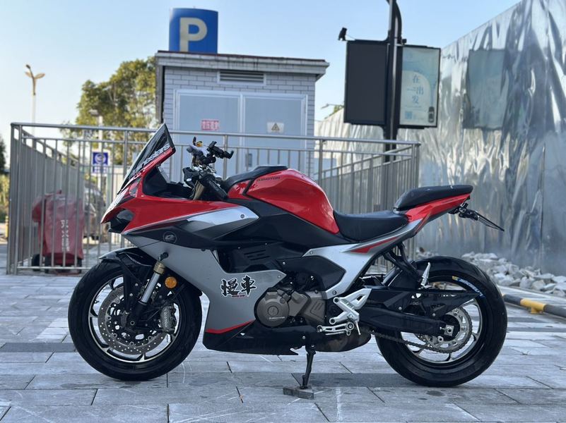 二手QJMOTOR赛550S