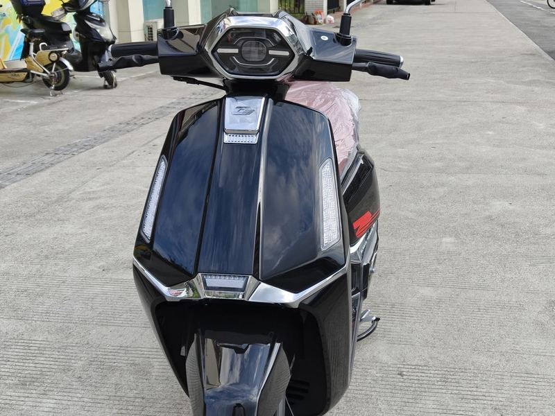 二手QJMOTOR阳光迪诺