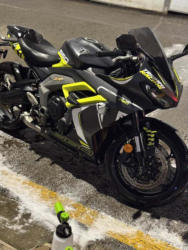 二手凯旋Daytona 660