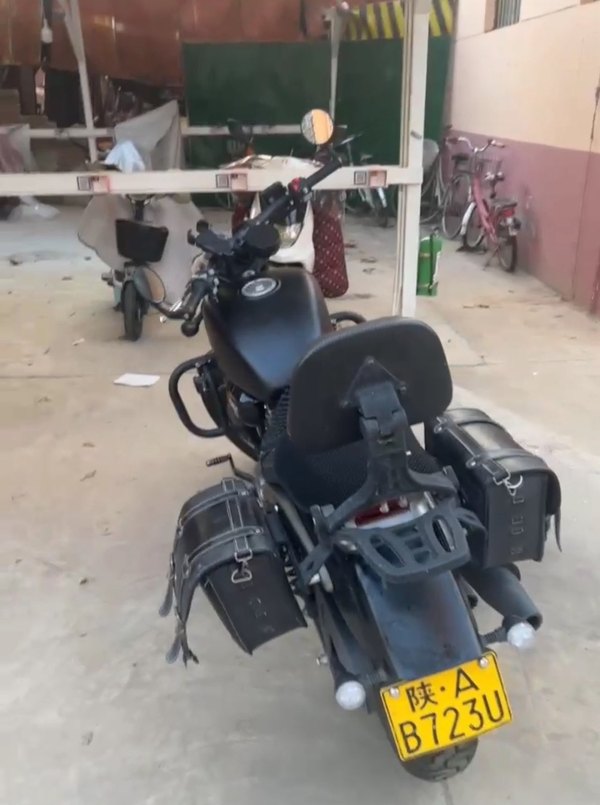 二手QJMOTOR闪350